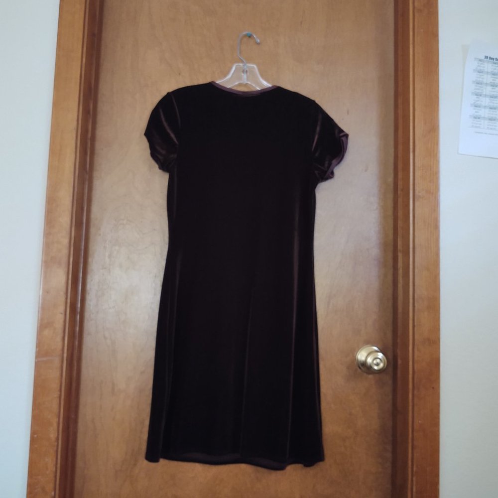 FLAUNT IT! WOMEN'S VELOUR VELVET FEEL BUTTERFLY ETCHED DARK BURGUNDY DRESS - Picture 14 of 15